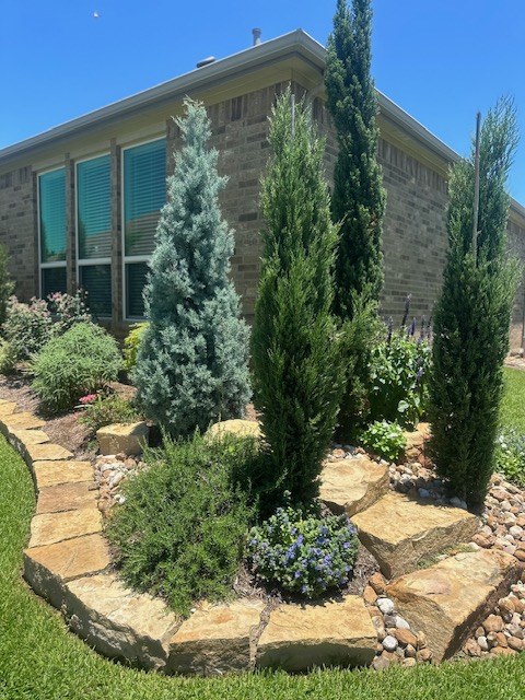 Front-Yard Xeriscape Planting & Planted Beds IX in Conroe, TX