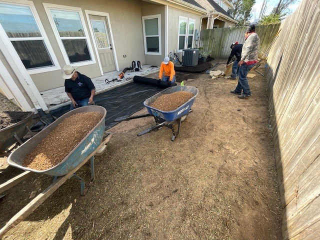 Flagstone Dry Creek Bed & Patio 15