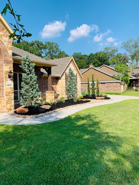 Front-Yard Planted Beds V in Conroe, TX
